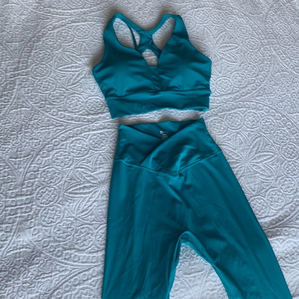 Buffbunny Siren Leggings and Sports Bra